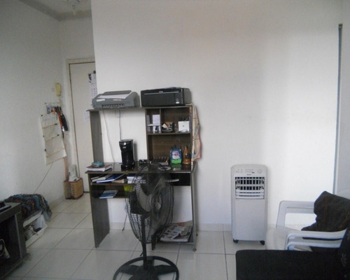 Imagem 4 de 14 de Apartamento Grande Com 2 Quartos À Venda, 50 M² - Cascadura - Aea2315