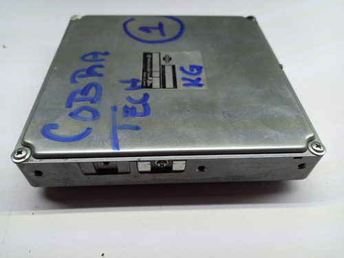 Computadora Urvan 2.4 (Usado)