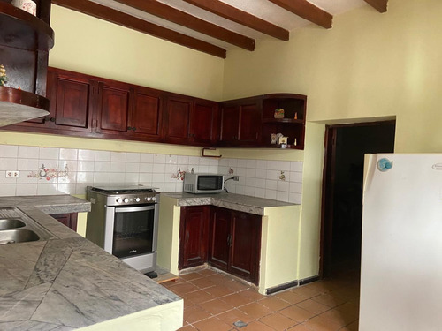 Imagen 12 de 14 de Vendo Propiedad Con: Casa + 3 Dptos + Local Comercial