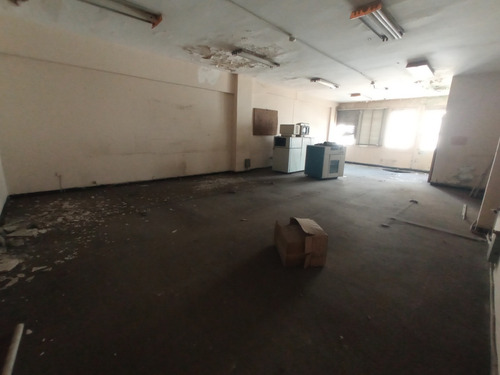 Imagen 2 de 9 de Oficina En Alquiler Centro De Caracas 23-18918 Lr 04122183486