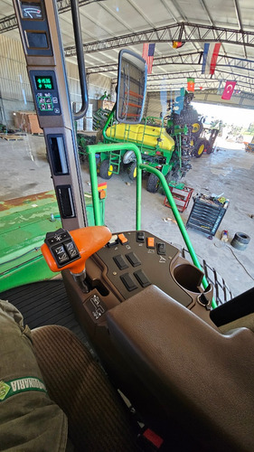 Hileradora John Deere 4995 (bajo Horario)