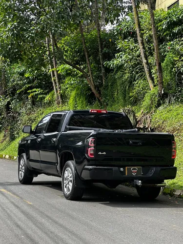 Toyota Tundra 5.7 Crewmax Platinum