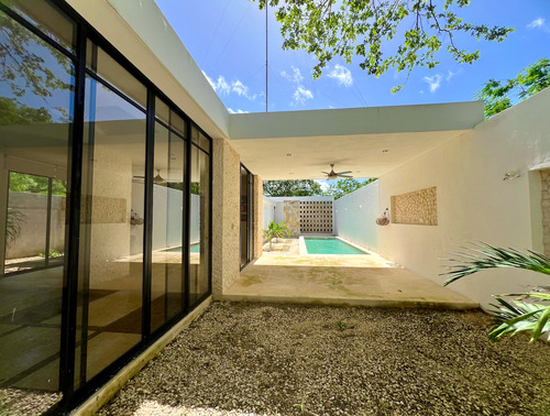 Casa En Venta En Quintas Baspul De 1 Planta Y 2 Recámaras | A 20 Min De Mérida