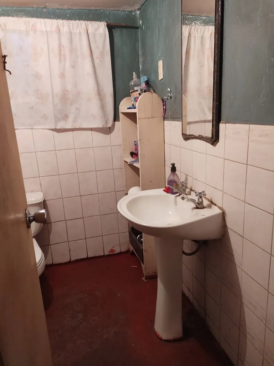 Imagen 5 de 8 de Casa 1 Piso, 2d, 1b. Venta Con Ds1. Precio Conversable