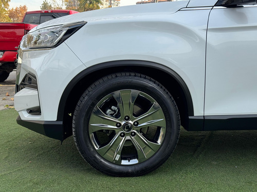 SsangYong Rexton 2.2Td Limited Plus At8 4Wd