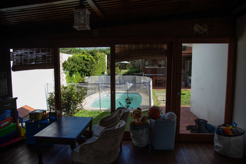 Casa En Punta Del Este, San Rafael- Ref: 932