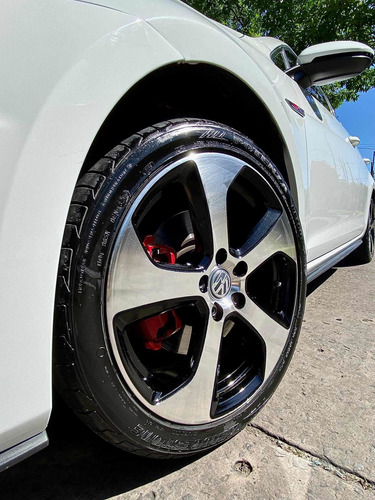 Imagen 4 de 25 de Volkswagen Golf Gti