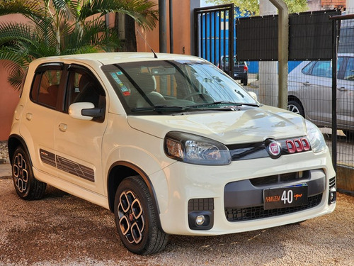Fiat Uno 1.4 EVO SPORTING 8V FLEX 4P AUTOMATIZADO