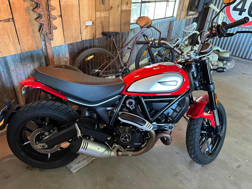 Ducati Scrambler 800