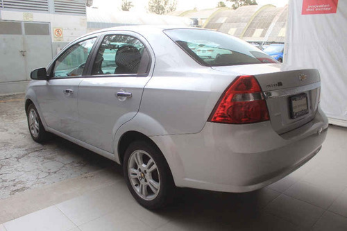 Imagen 4 de 15 de Chevrolet Aveo 2016 4p Ltz L4/1.6 Man