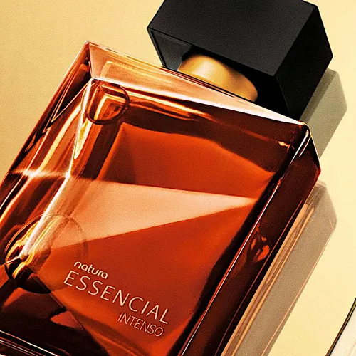 Essencial intenso natura hombre sale