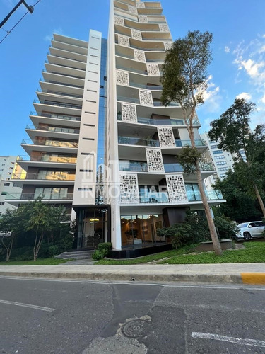 La Trinitaria, Apto En Venta 10mo Nivel De 233mt² Con Seguridad, Piscina, Gimnasio Y Sauna