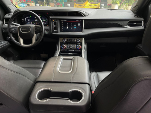 GMC Yukon 6.2 Denali 8 Vel Awd At