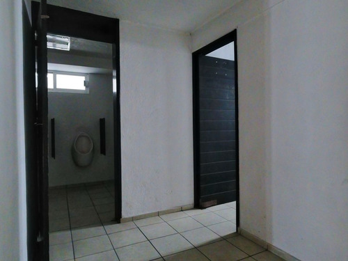 Edificio En Metepec, Cerca De Estación Del Tren Interurbano México Toluca