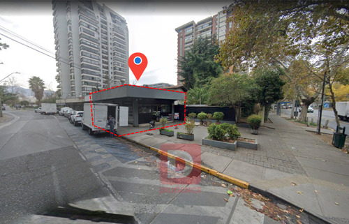 Local Comercial En Arriendo En Las Condes 70 M2