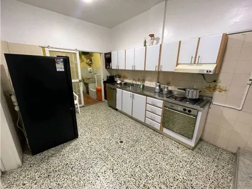 Vendo Casa Unifamiliar Con El Aire Libre En El Barrio Cabañas, Bello.