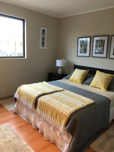 Se Vende Hermosa Casa En Valles Del Country - Talca
