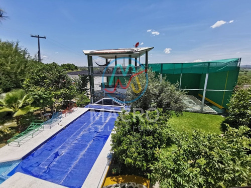 Casa En Renta En Col. Santa Rosa Ideal Para Fines De Semana Con Alberca