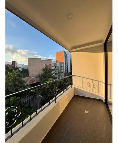 Venta De Apartamento Duplex En Medellin - Laureles (occidente)
