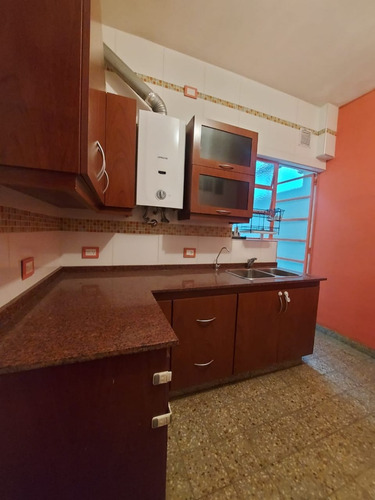 Yatay 700, Villa Crespo, Caba/ Departamento 3 Ambientes / Balcon / 50 M2 / U$s 130.000