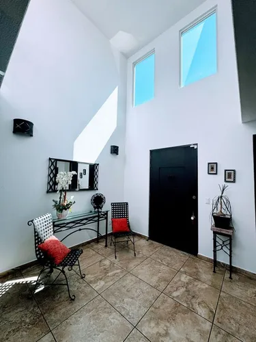 Casa Venta Residencial Por Ave. Tecnológico Las Torres, Por La Estación Del Tren Toluca- Santa Fe, Estación Metepec.