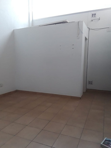 Imagen 5 de 7 de Local En Venta En Ituzaingo Norte