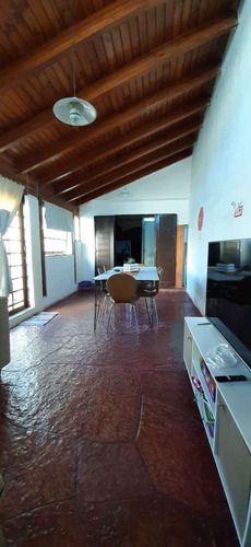 Imagen 2 de 5 de Casa 3 Dorm C/pileta Bomarques