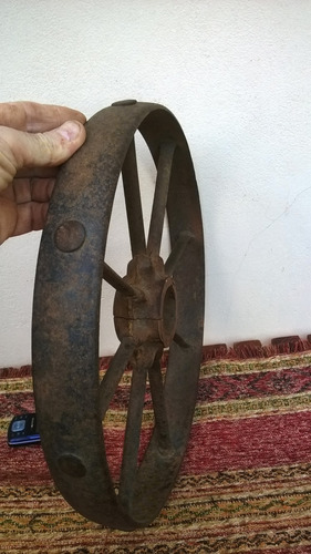 Antigua Rueda De Maquina Agricola 40 Cm Carretilla Zorra