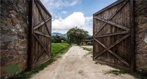 Imagen 1 de 14 de Rancho En Venta, Valle De Bravo.