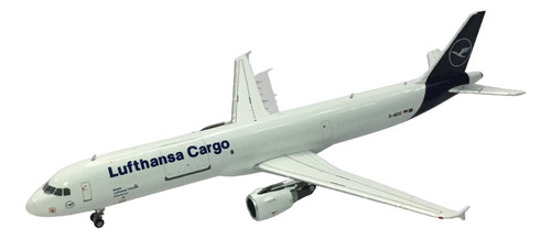 Avion A Escala (1:400) Lufthansa Cargo, A321-200p2f 