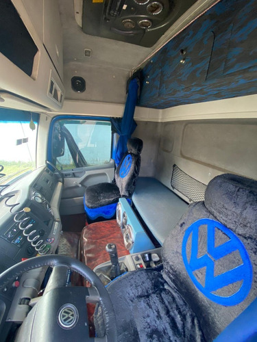 24-250 / Costellation Baú Truck Vw 2007