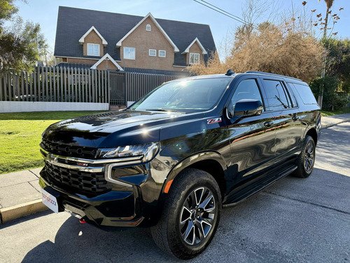 Chevrolet Suburban 5.3 at 4x4