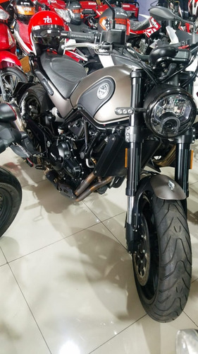 Benelli Leoncino 500cc Año 2018 - Financiación - Motos M R