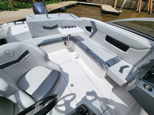 Imagen 16 de 25 de Klase A K210 Yamaha 150 Hp 4t Nueva Permuto No Canestrari