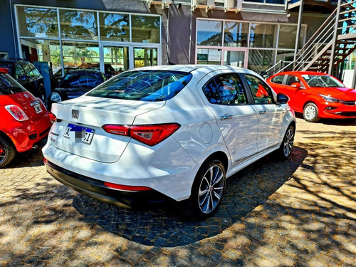 Fiat Cronos 1.8 Manual Premium Usado Nuevo 2020 Pocos Km A