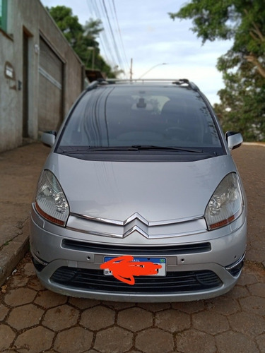 Imagem 3 de 7 de Citroën C4 2.0