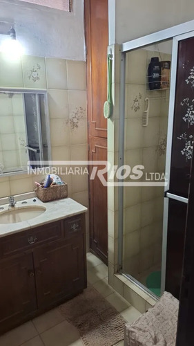 Con Renta! Dos Casas En Un Mismo Padrón