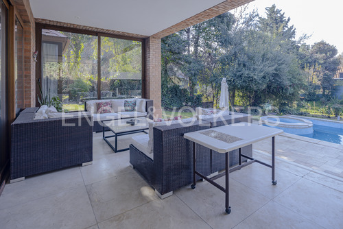 Excelente Casa Lomas De La Dehesa