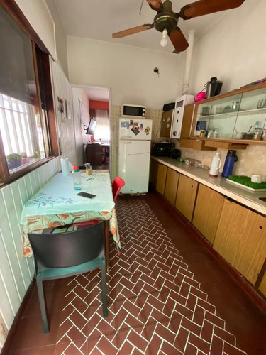 Vendo Casa De Dos Dormitorios Muy Linda Barrio Los Platanos