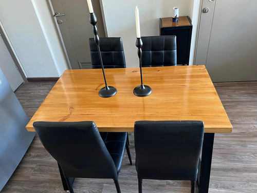 Mesa Comedor Estilo Industrial Con Cubierta De Madera Gruesa