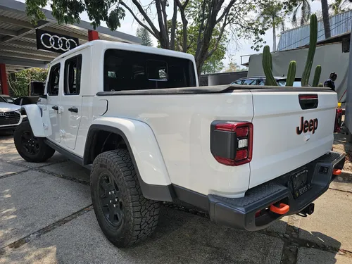 Jeep JT 3.6 V6 Mojave 4X4 At