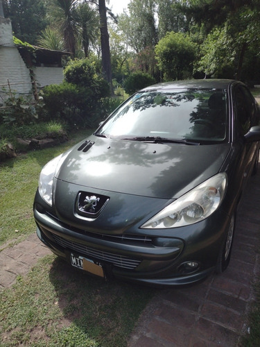 Peugeot 207 1.4 Sedan Allure 75cv 2013