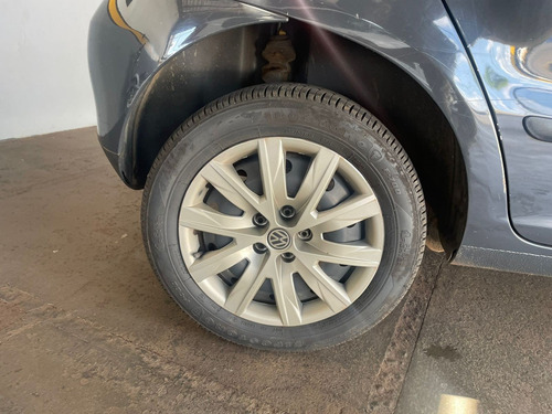 Volkswagen Fox 1.6 MI PLUS 8V FLEX 4P MANUAL