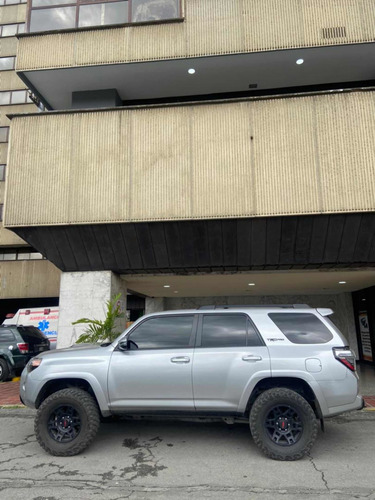 Imagen 5 de 10 de Toyota 4runner Trd 4x4