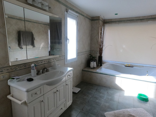Venta De Casa En El Lauquen, Canning