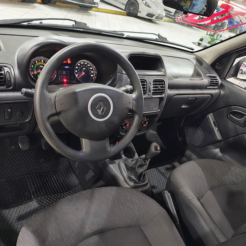 Renault Clio 1.0 EXPRESSION 16V FLEX 4P MANUAL