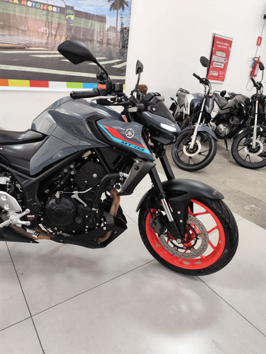 Yamaha Mt03 2022 / 27.435 Km