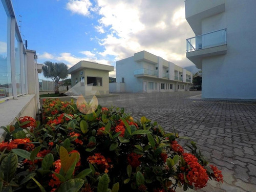 Imagem 1 de 19 de Sobrado Com 3 Dormitórios À Venda, 106 M² Por R$ 389.800,00 - Massaguaçu - Caraguatatuba/sp - So0216