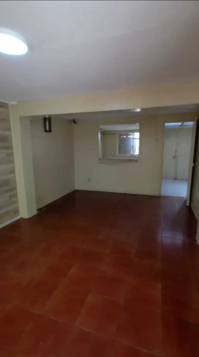 Imagen 4 de 20 de Rrb/ Vende Casa A Pasos De Estadio Schwager (171766)