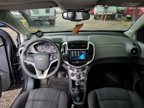 Chevrolet Sonic 1.6 Lt 4 p